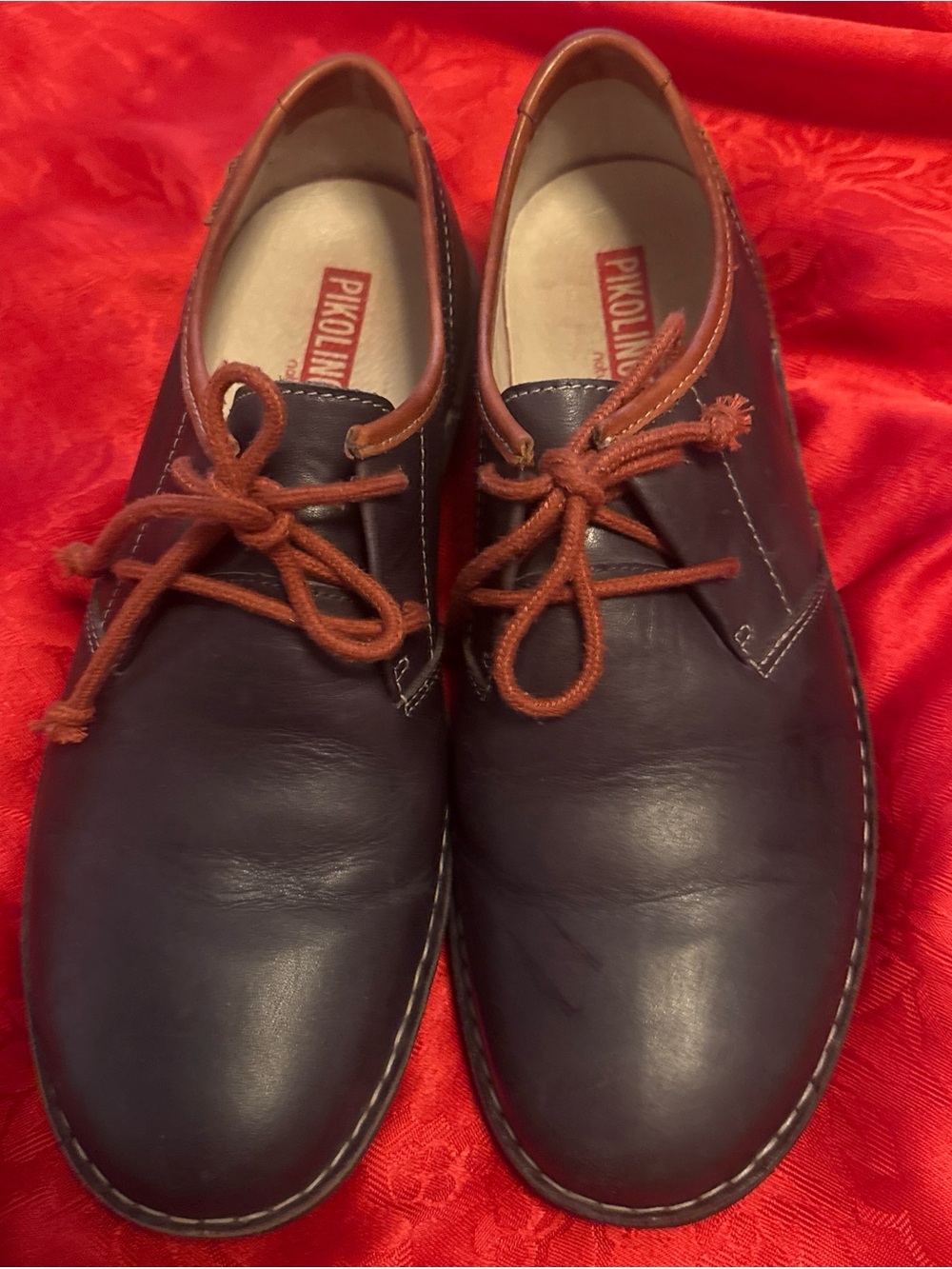 PIKOLINOS Men’s Two-Tone Chukka shoes in Dark Brown and Tan